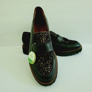 New Paul Green Suede Leather Natasha Loafer, Size 7 US